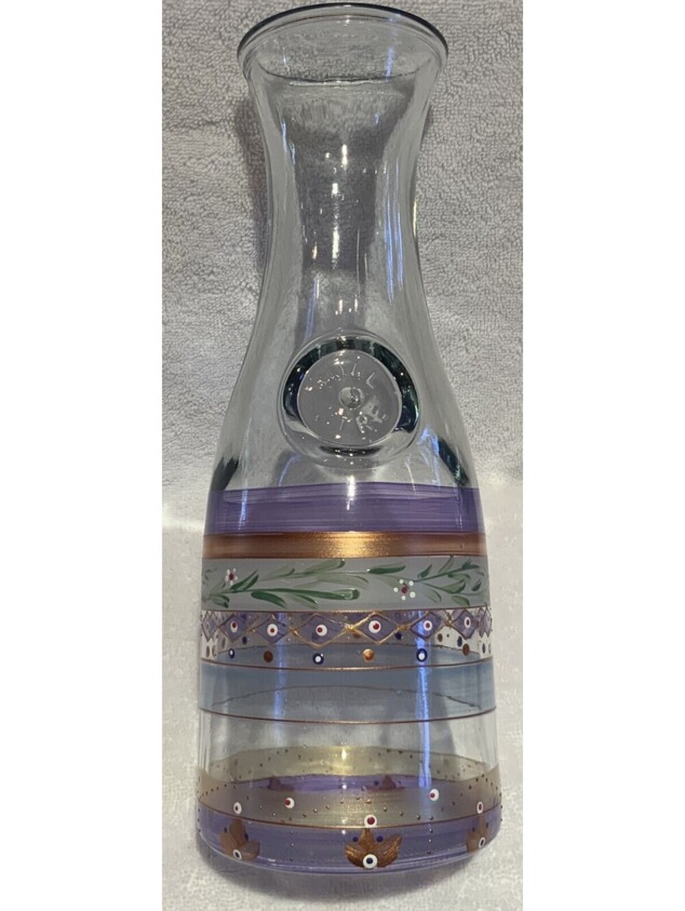 Anchor Hocking Handpainted Mosaic Garland & Stripes Full Liter Glass Carafe